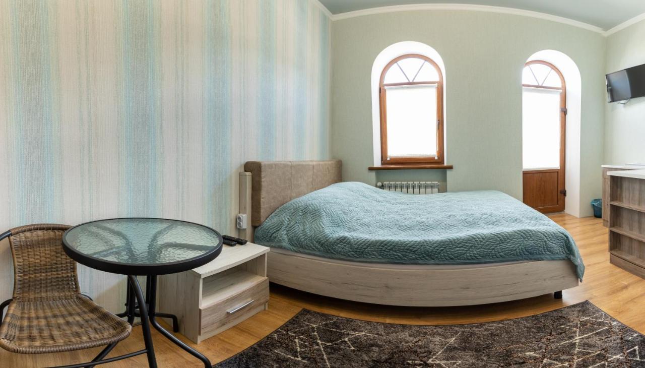 Апартаменти В Старому Місті Sweet House Camenița Exterior foto