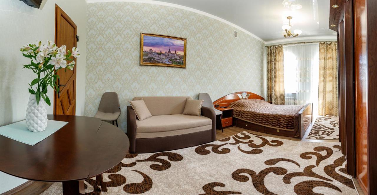 Апартаменти В Старому Місті Sweet House Camenița Exterior foto