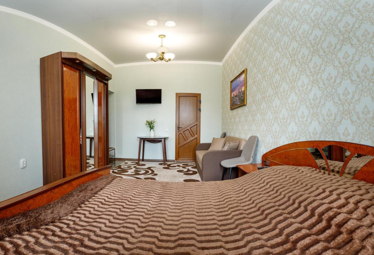 Апартаменти В Старому Місті Sweet House Camenița Exterior foto